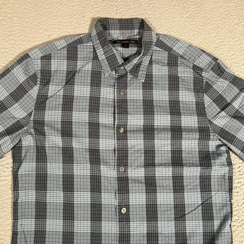 John Varvatos Shirt Mens Medium Plaid Button Up 100% Cotton Casual Preppy‎ Slim